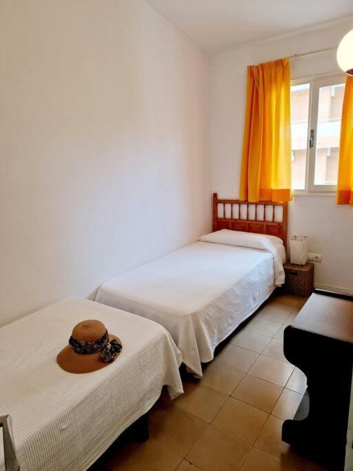 Apartamento A Un Paso De Playa سالو المظهر الخارجي الصورة